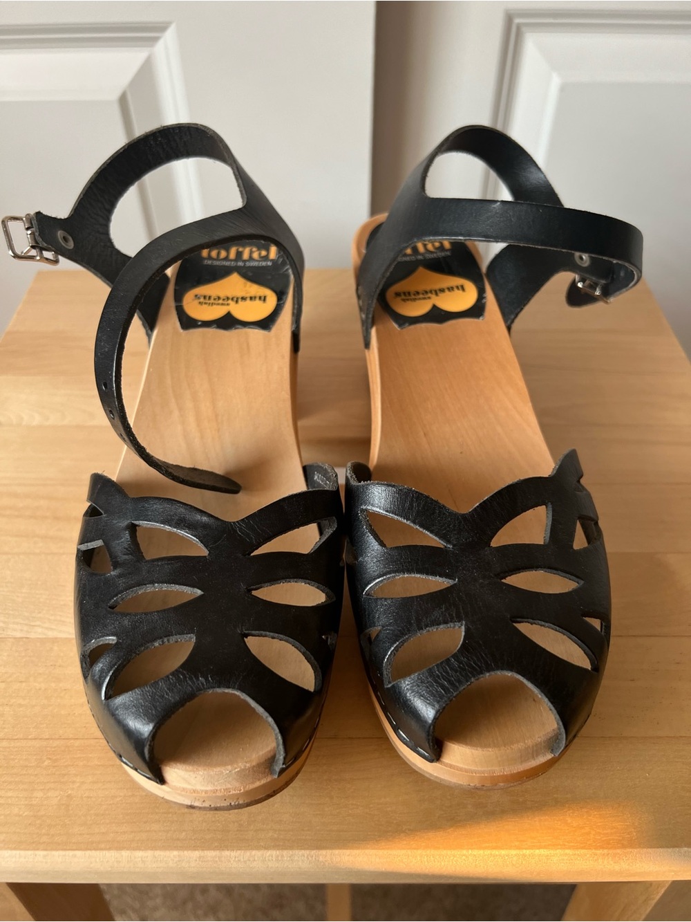Swedish Hasbeens Black Leather Cutout Clogs with Wooden Heel - Picture 4 of 8